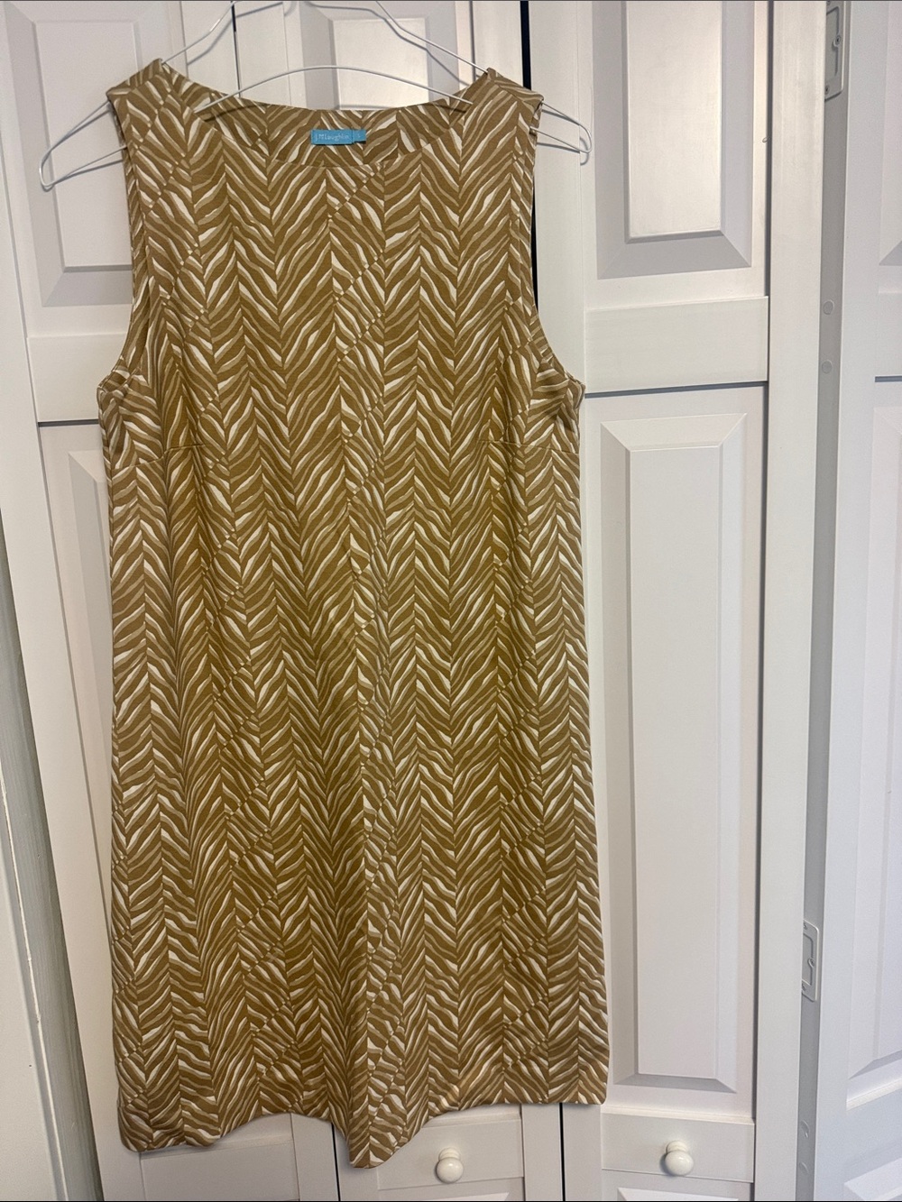 J. McLaughlin Tan and White Patterned Midi Dress